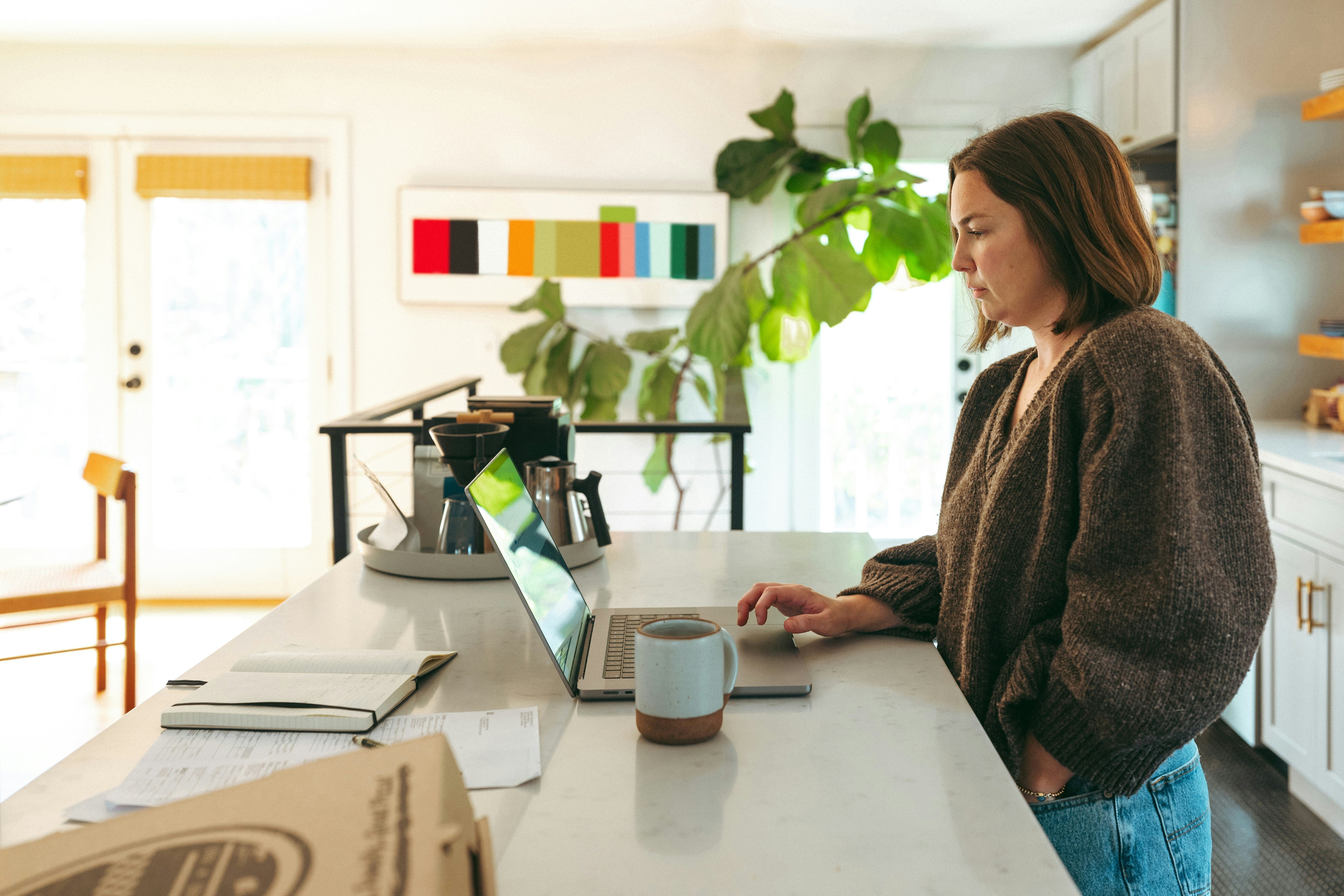 Remote Team Gifting: Keeping Distributed Employees Engaged