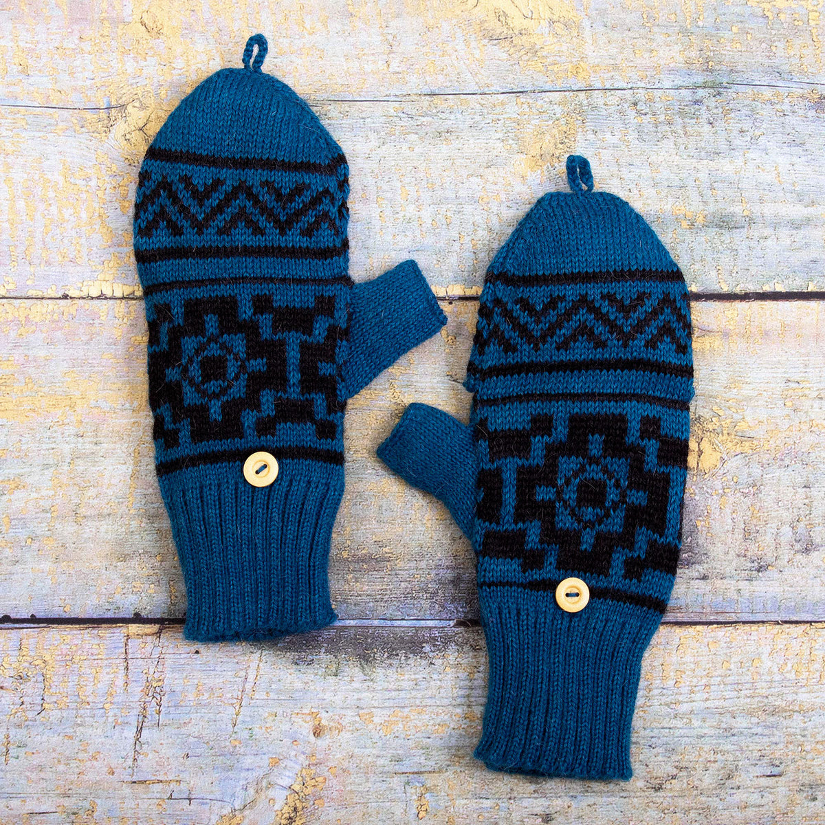 Alpaca Blend Convertible Gloves with Wooden Button Closure