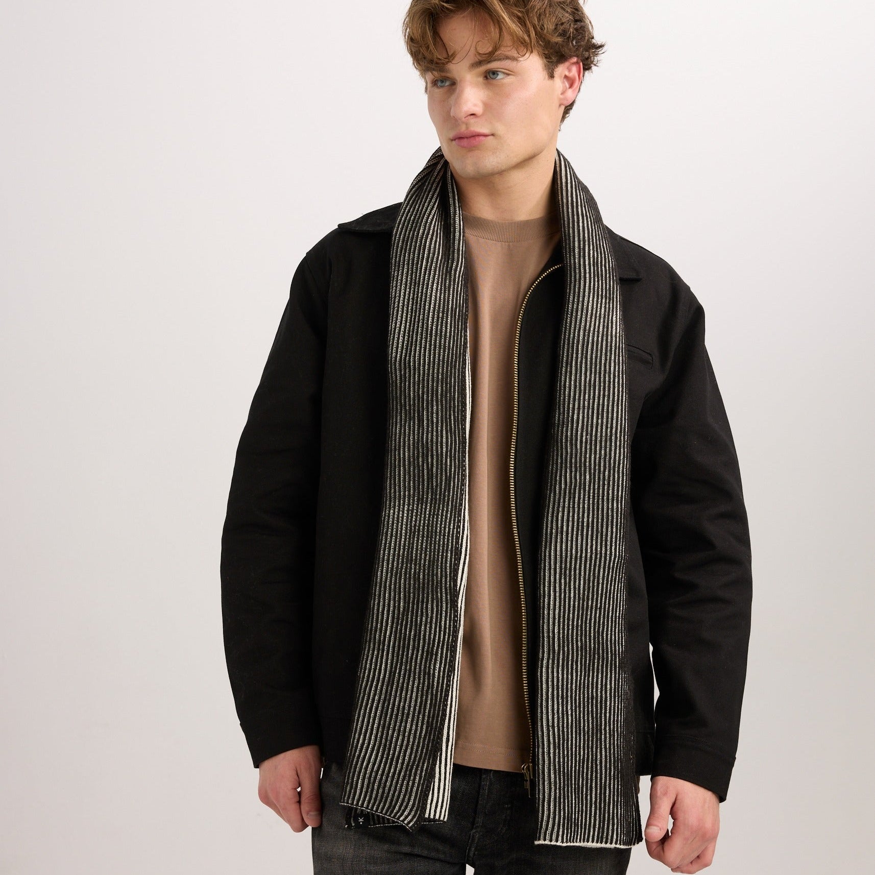 Illusion Scarf