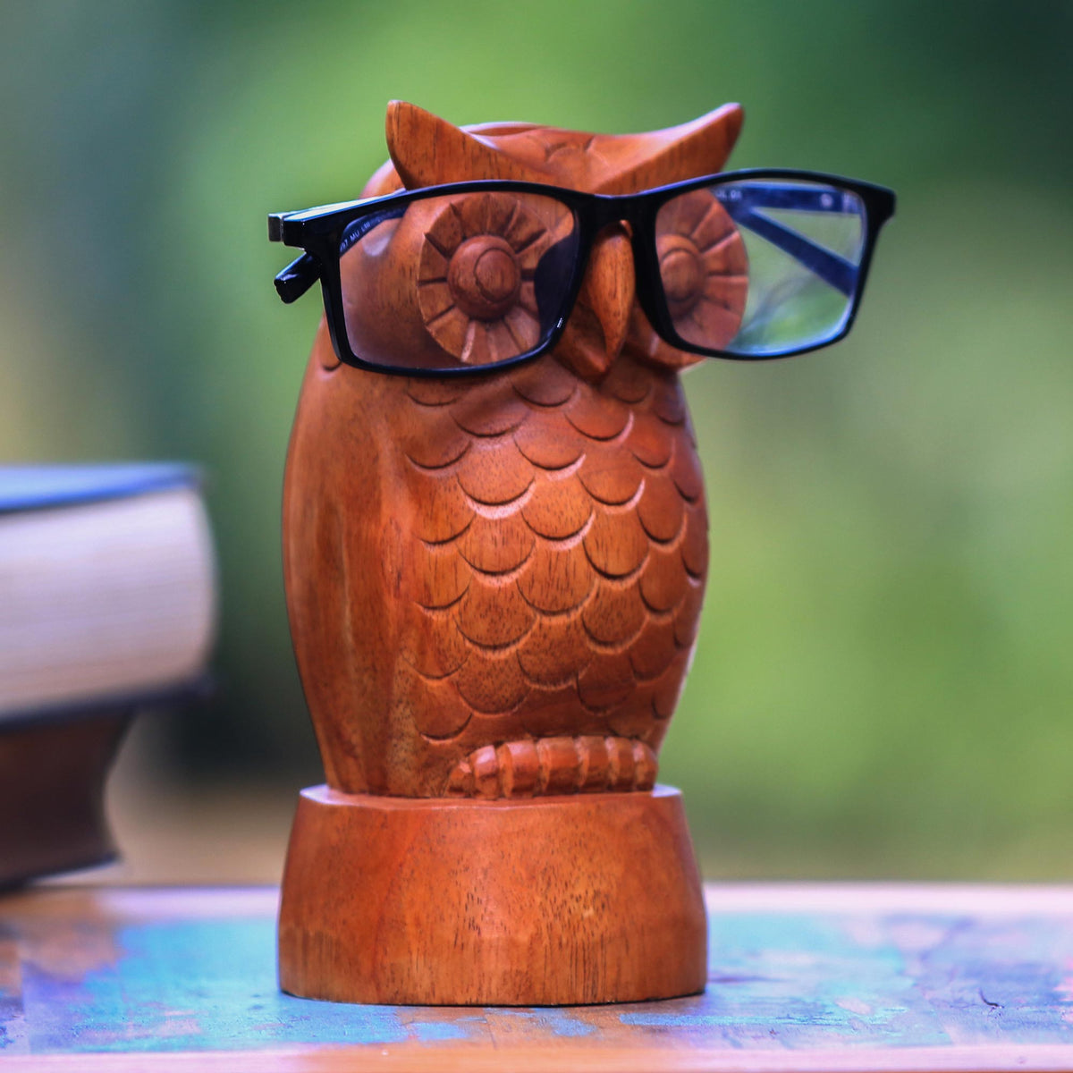 Owl-Shaped Jempinis Wood Eyeglasses Holder from Bali