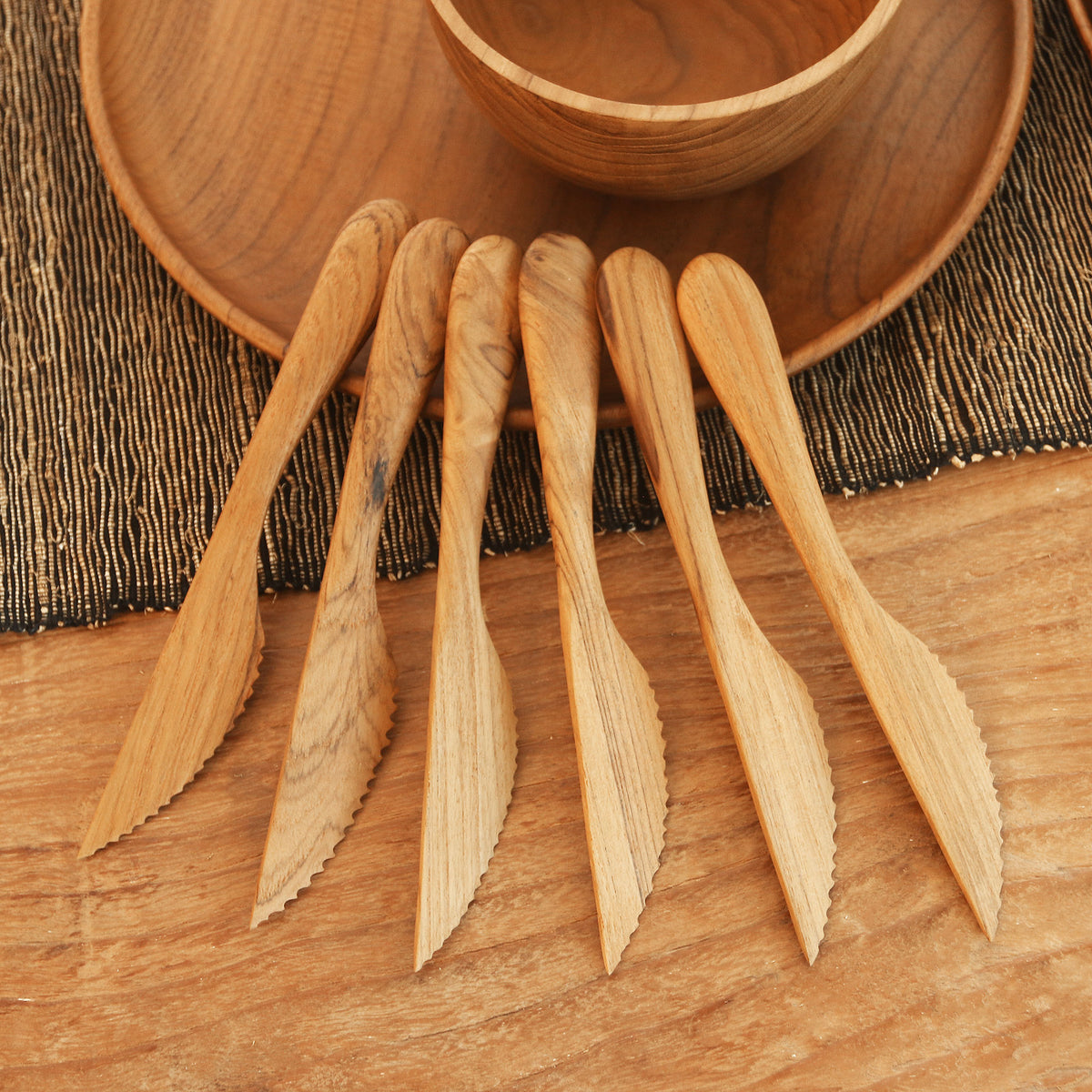 Set of 6 Handmade Teak Wood Dinner Knives from Bali