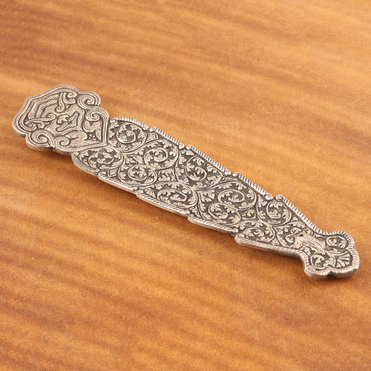 Peaceful Vines - an Aluminum Incense Holder with Antique Finish
