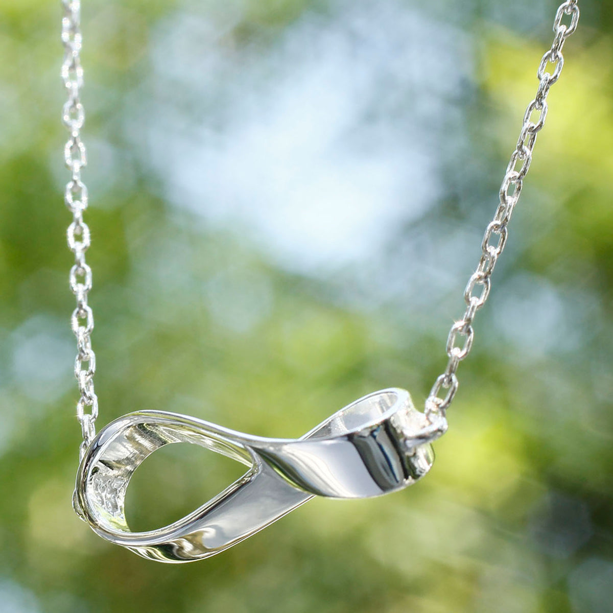 Handmade Taxco Silver Pendant Necklace - Infinite Maya