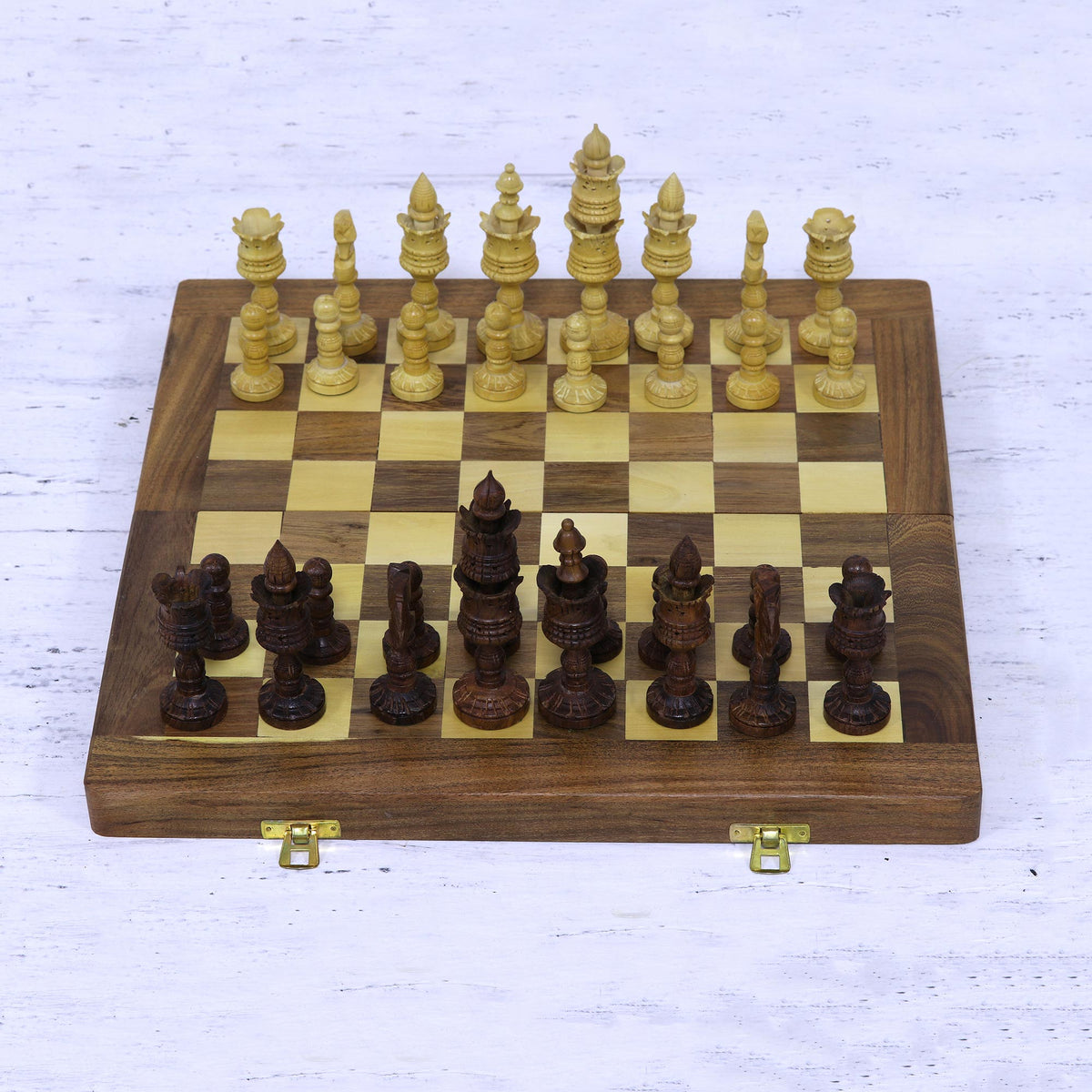 Acacia Wood Lotus Chess Set - Lotus Splendor