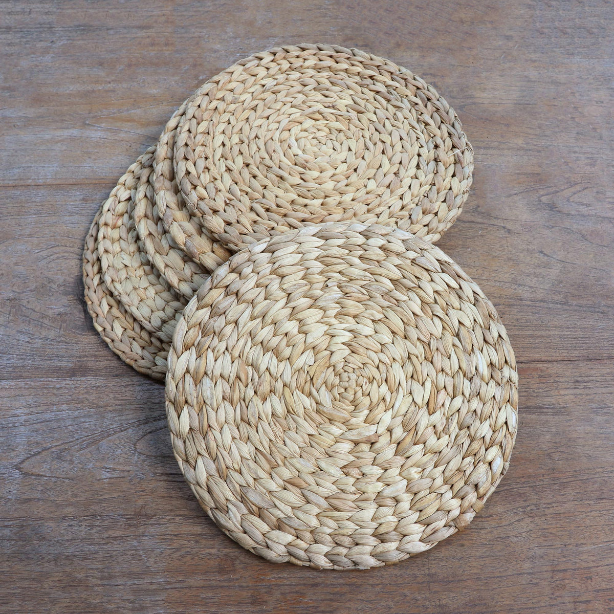 Round Natural Fiber Placemats (Set of 6) - Bali Braid