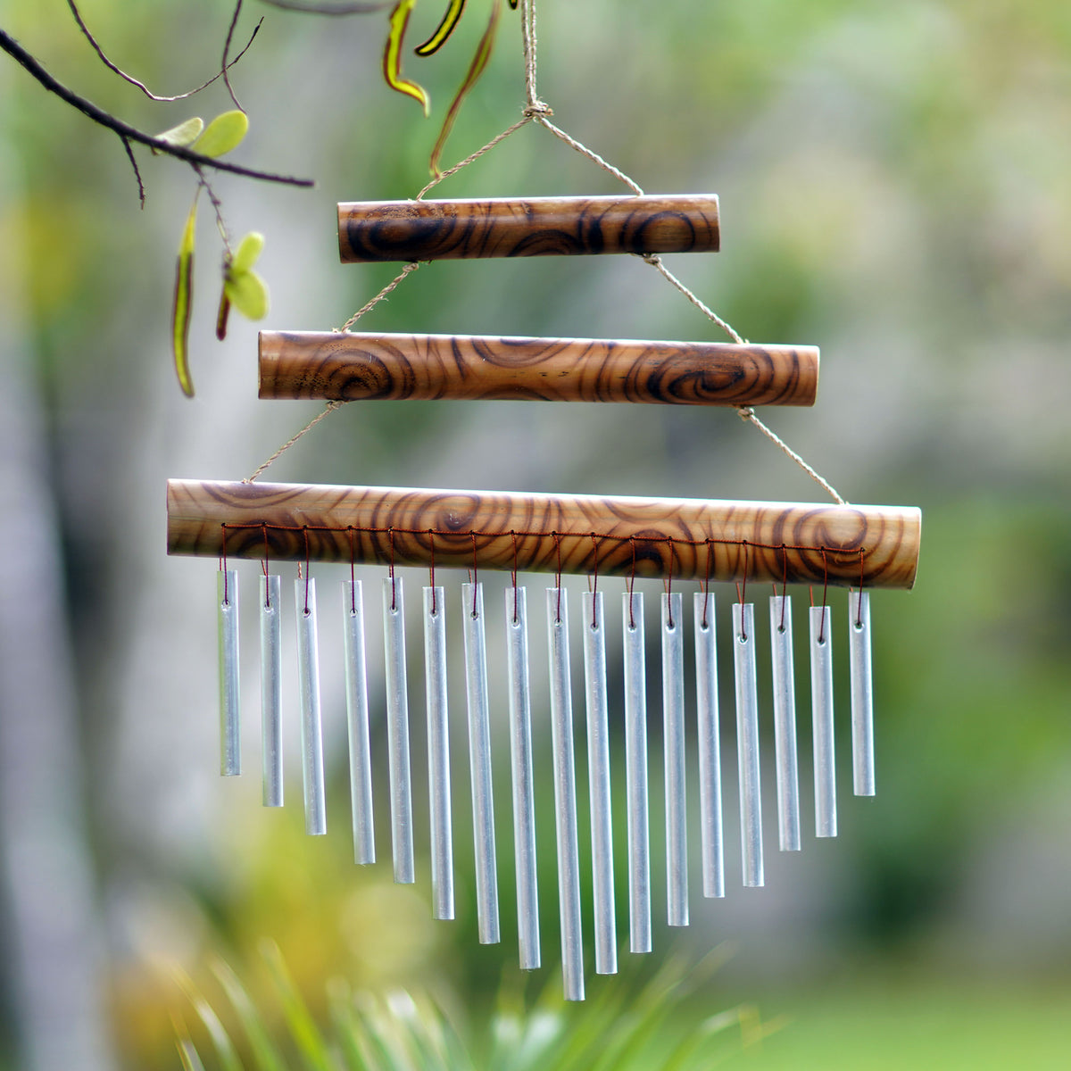 Bamboo and Aluminum Wind Chime - Three Steps