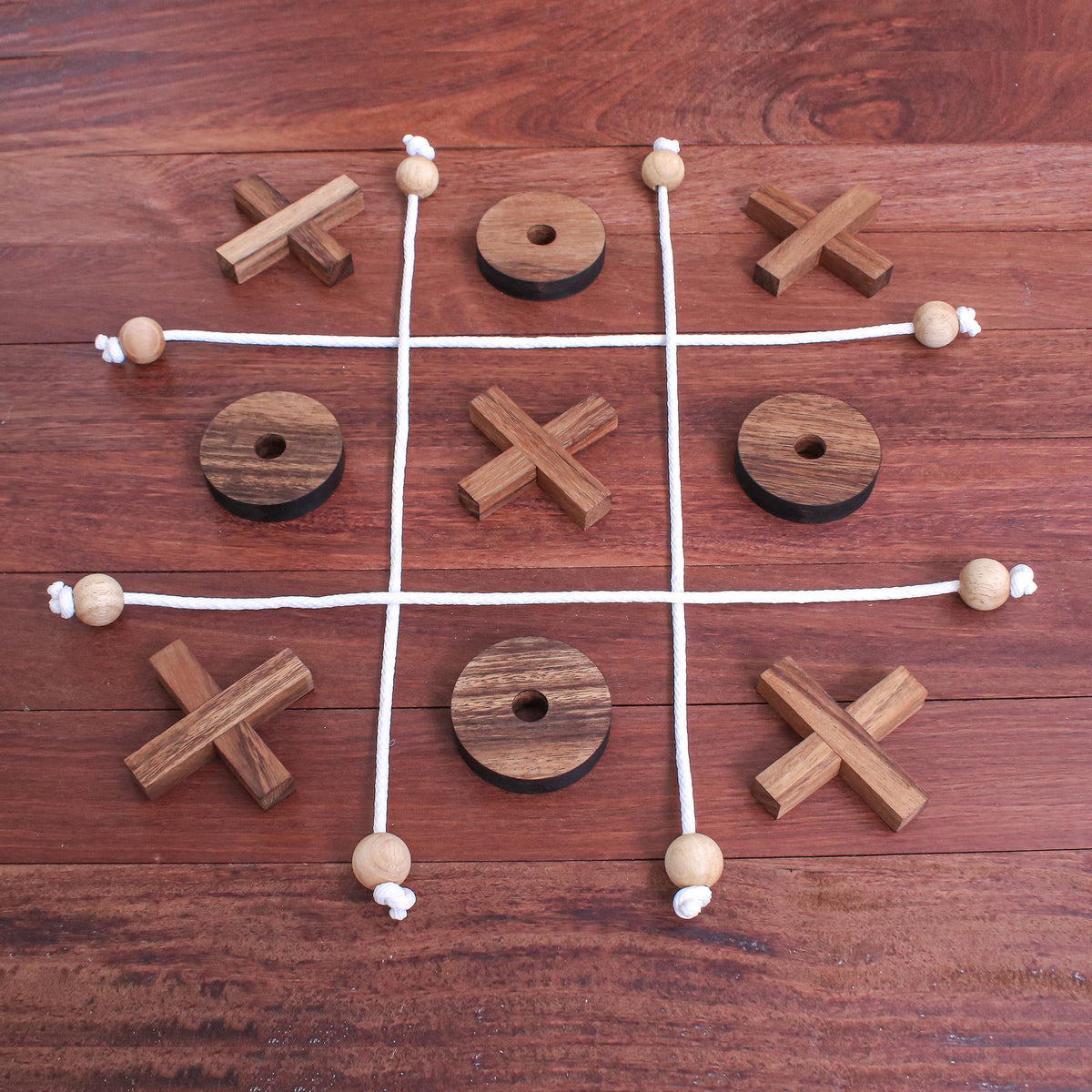 Roped In Wood Game