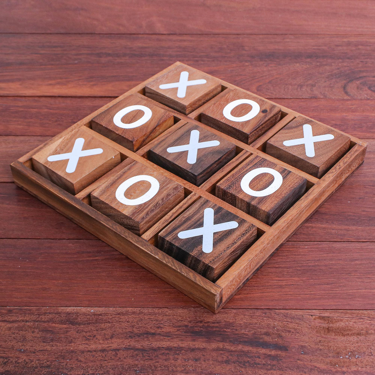 Simple Strategy Wood Game
