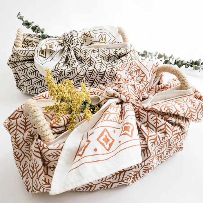 Bread Warmer & Basket Oval Gift Set