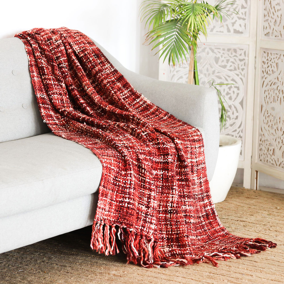 Cozy Pink and Burgundy Throw Blanket with Fringe