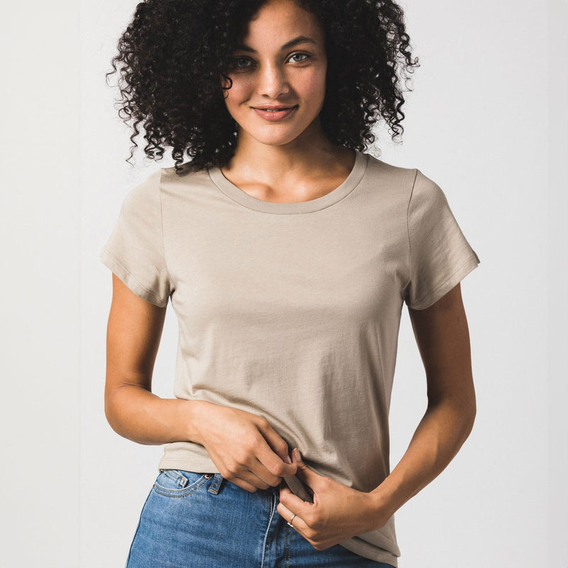 Eco-Conscious Fitted Crewneck T-Shirt for Women in Oatmeal