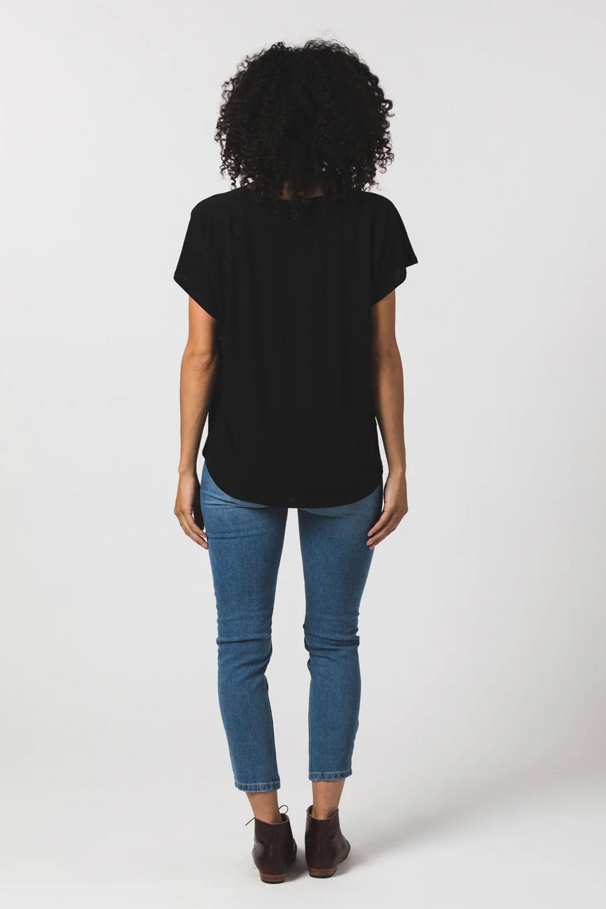 Women's Raglan Crew