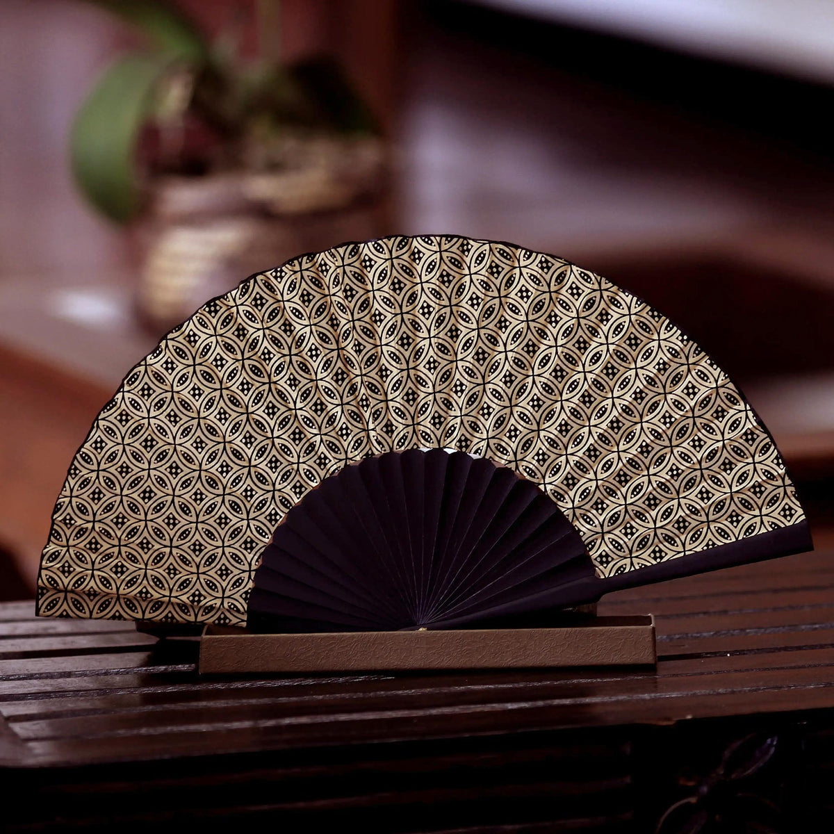 Golden Rings - a beautiful Batik Silk Patterned Fan