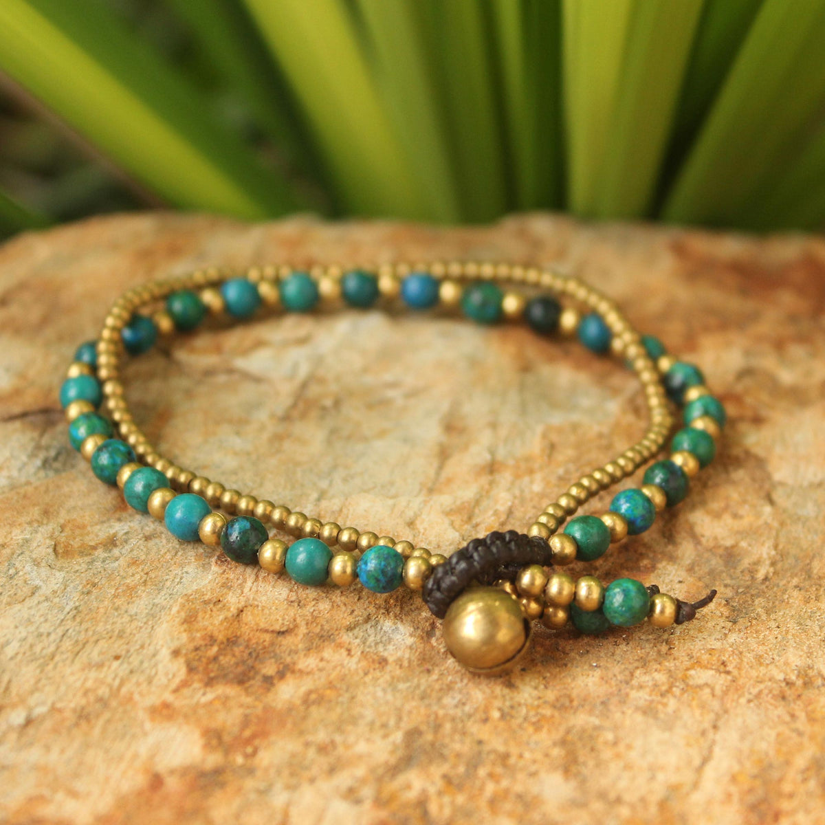 Dazzling Green Harmony - A Serpentine and Brass Beaded Bracelet 