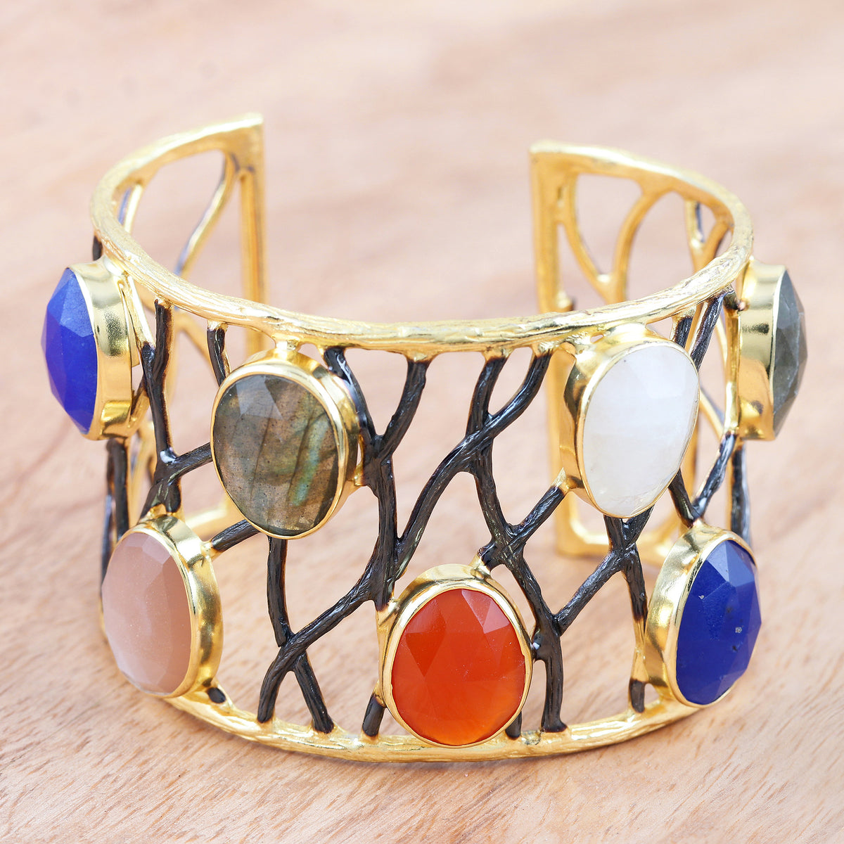 Gold-Plated Rainbow Moonstone and Rose Quartz Bracelet - Color Pop MEXICO