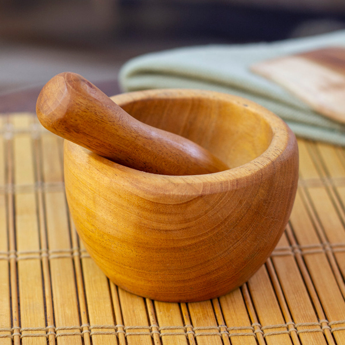 Mix with Style - Rustic Mortar and Pestle Hand-Carved from Mahogany Wood in Mexico
