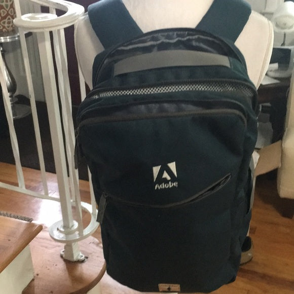 Nazca Corporate Travel Pack
