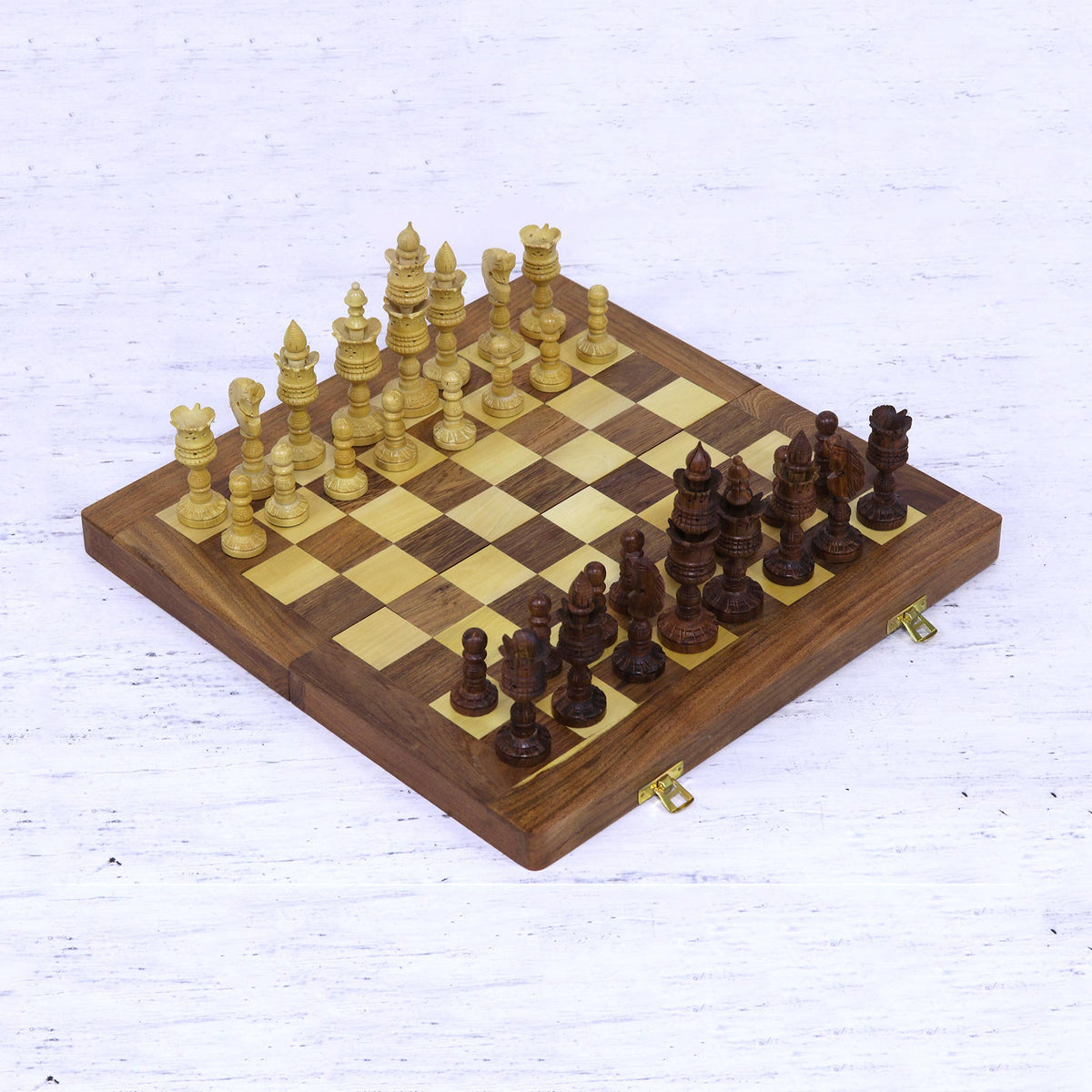 Acacia Wood Lotus Chess Set - Lotus Splendor