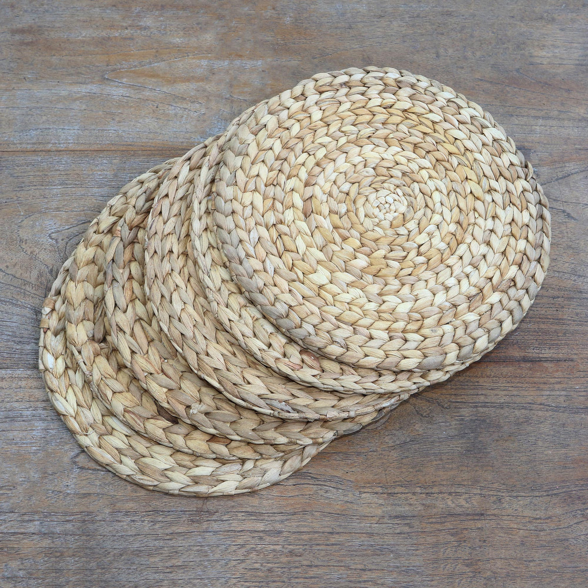 Round Natural Fiber Placemats (Set of 6) - Bali Braid