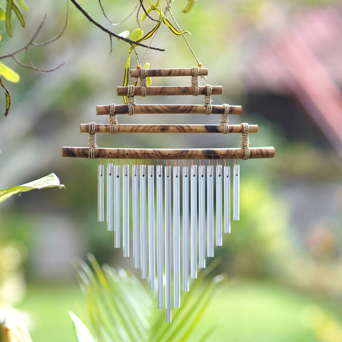 Bamboo and Aluminum Wind Chime - Five Steps