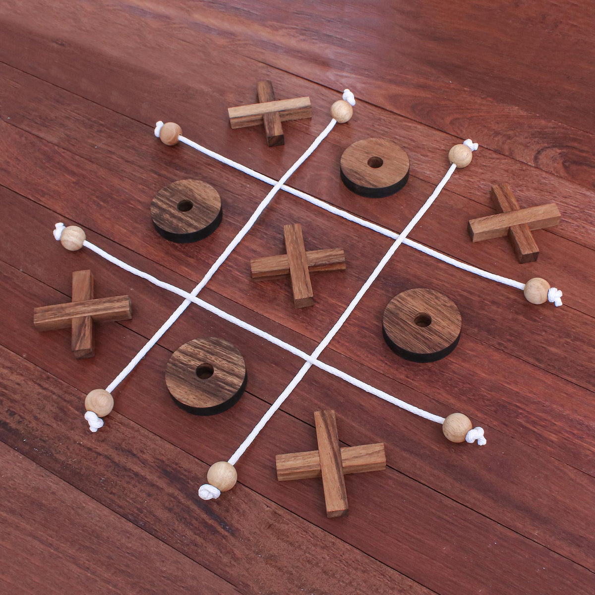 Roped In Wood Game