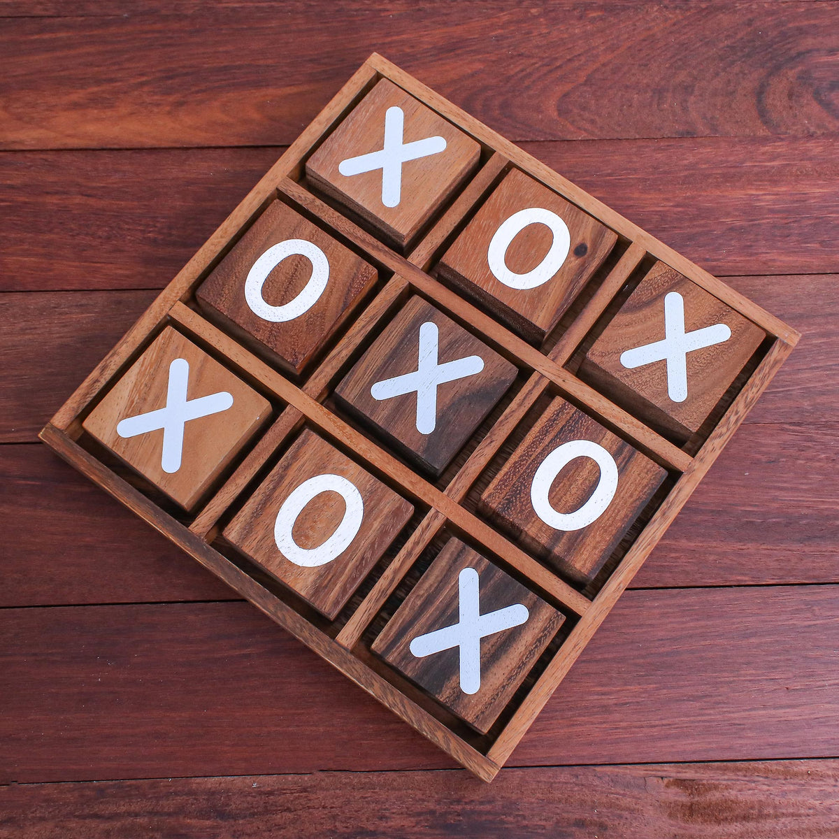 Simple Strategy Wood Game
