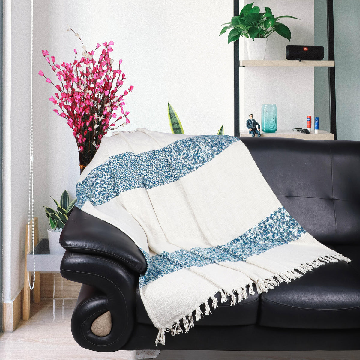 Diamond Elegance In Teal Cotton Throw Blanket